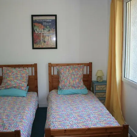 Les Rochers Couette-café 4*