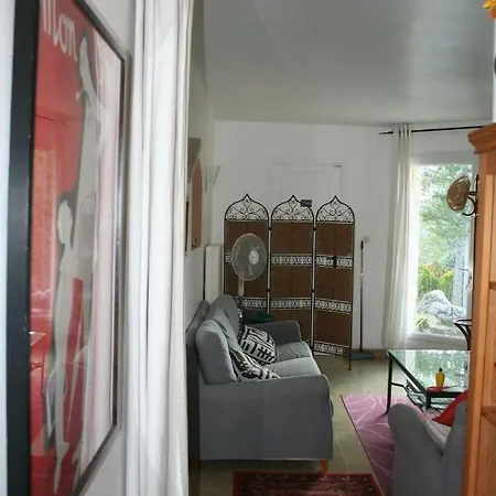 Les Rochers Bed & Breakfast